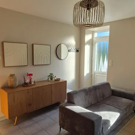 Maison Rénovée Avec Stationnement Privatif Hébergement de vacances *