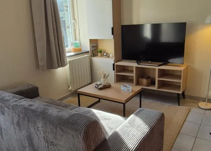 Maison Rénovée Avec Stationnement Privatif Сasa de vacaciones *